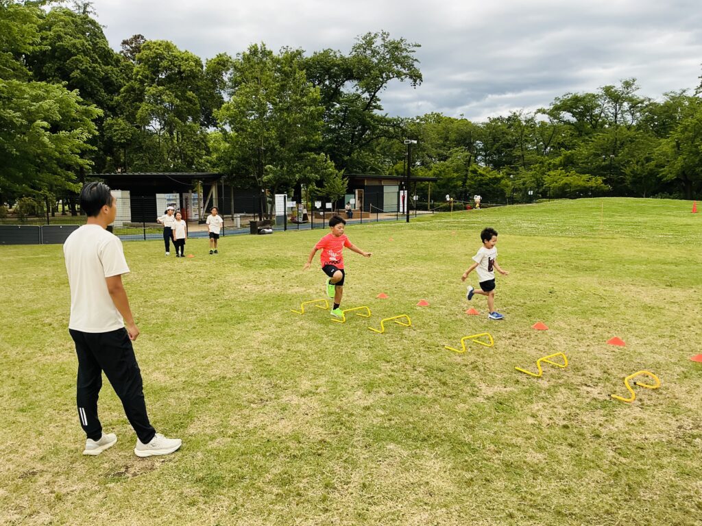 小学生が長距離を速く走るには？走り込みに頼らない3つの土台とゴールデンエイジ理論